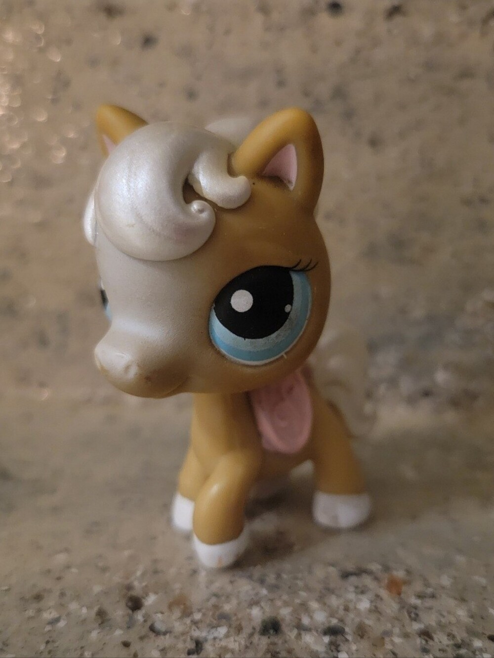 Littlest Pet Shop LPS #124 Horse Vintage G1 2006 Tan Pearl White Mane